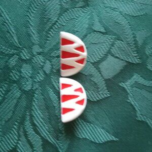 Vintage red and white enamel clip-on earrings like new
